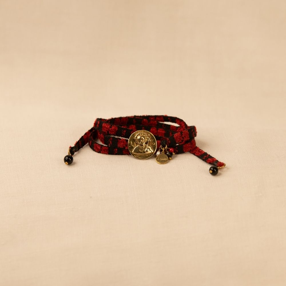 Pulsera Caridad Negra Roja