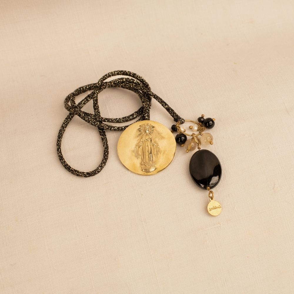 GARGANTILLA CAELI NEGRA