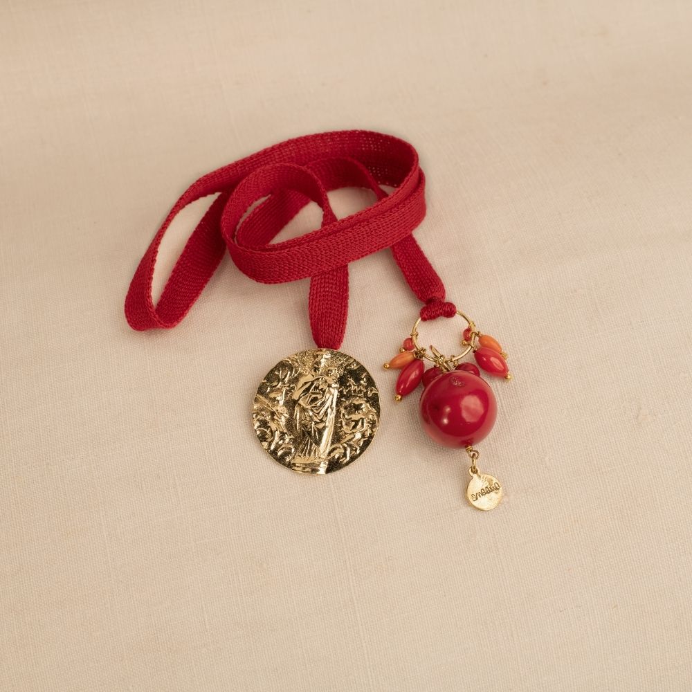 Gargantilla Misericordia Roja