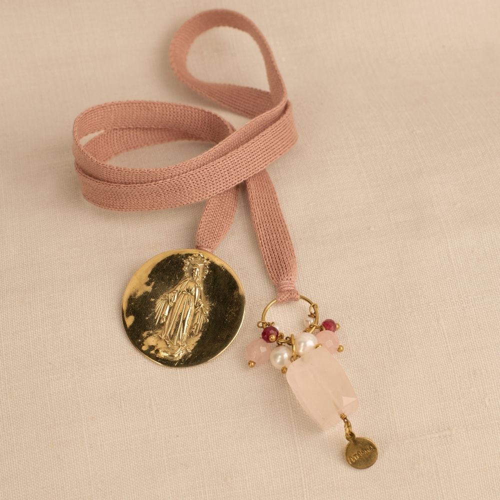Gargantilla Misericordia Rosa